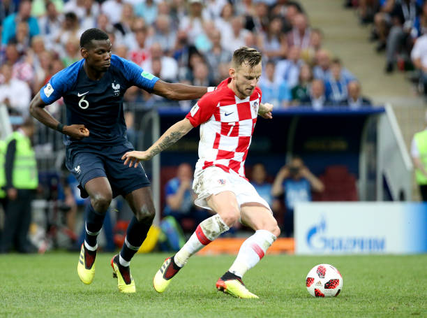 隐藏着更深 隐藏着更深