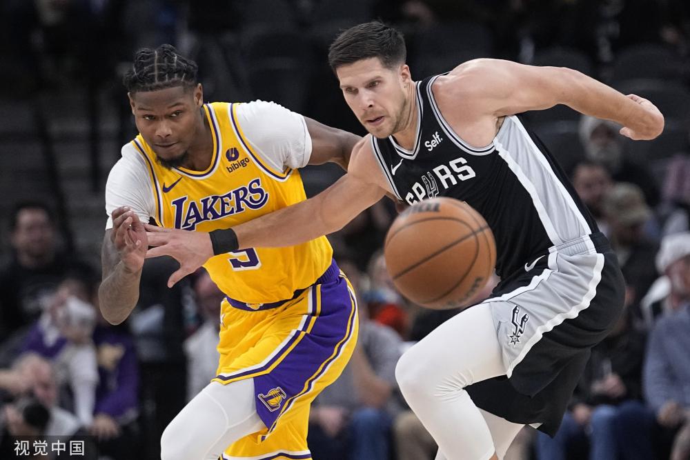 后防线往往 后防线往往